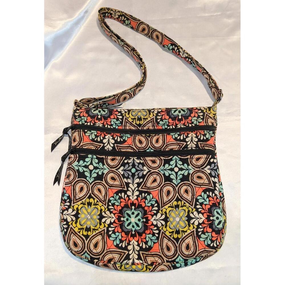 Vera Bradley Sierra Triple Zip Hipster Crossbody Purse Bag EUC Floral Quilted - Picture 2 of 7